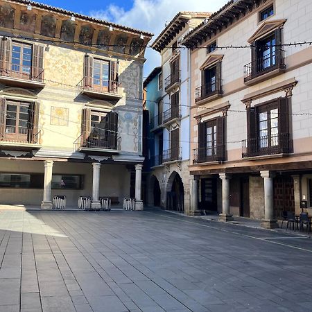 Apartamentos Angelus Plaza Mayor De 格劳斯 外观 照片