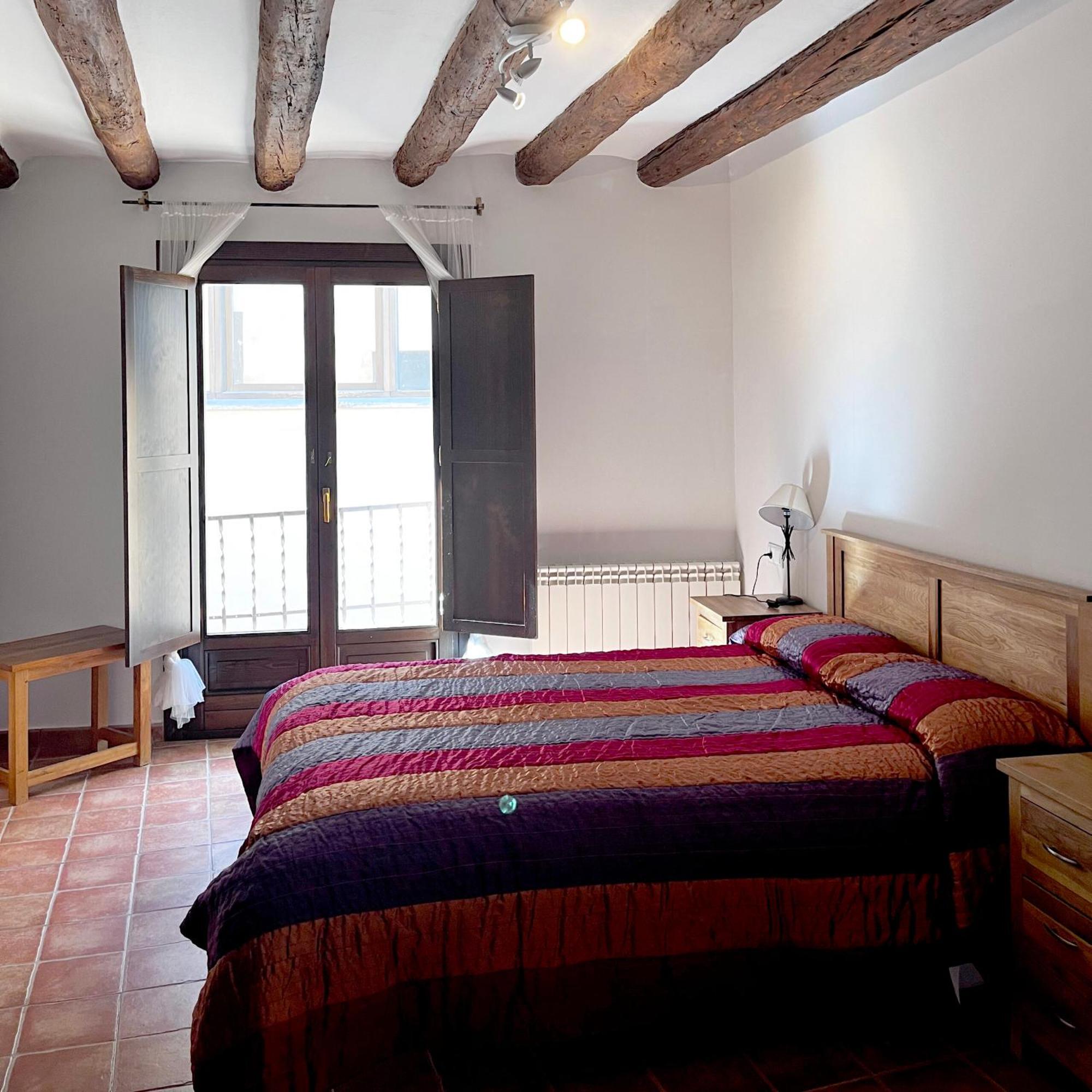Apartamentos Angelus Plaza Mayor De 格劳斯 外观 照片