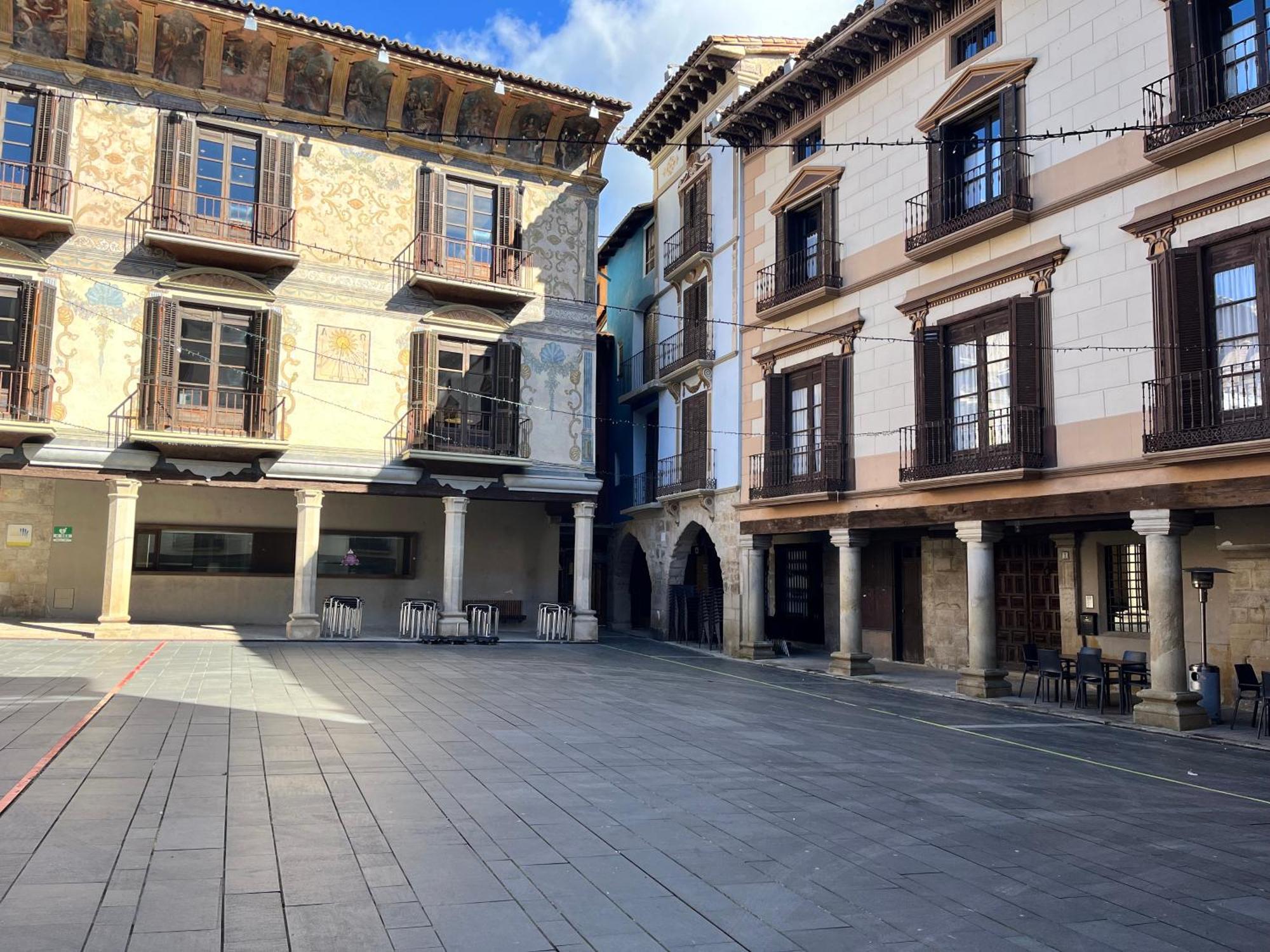 Apartamentos Angelus Plaza Mayor De 格劳斯 外观 照片